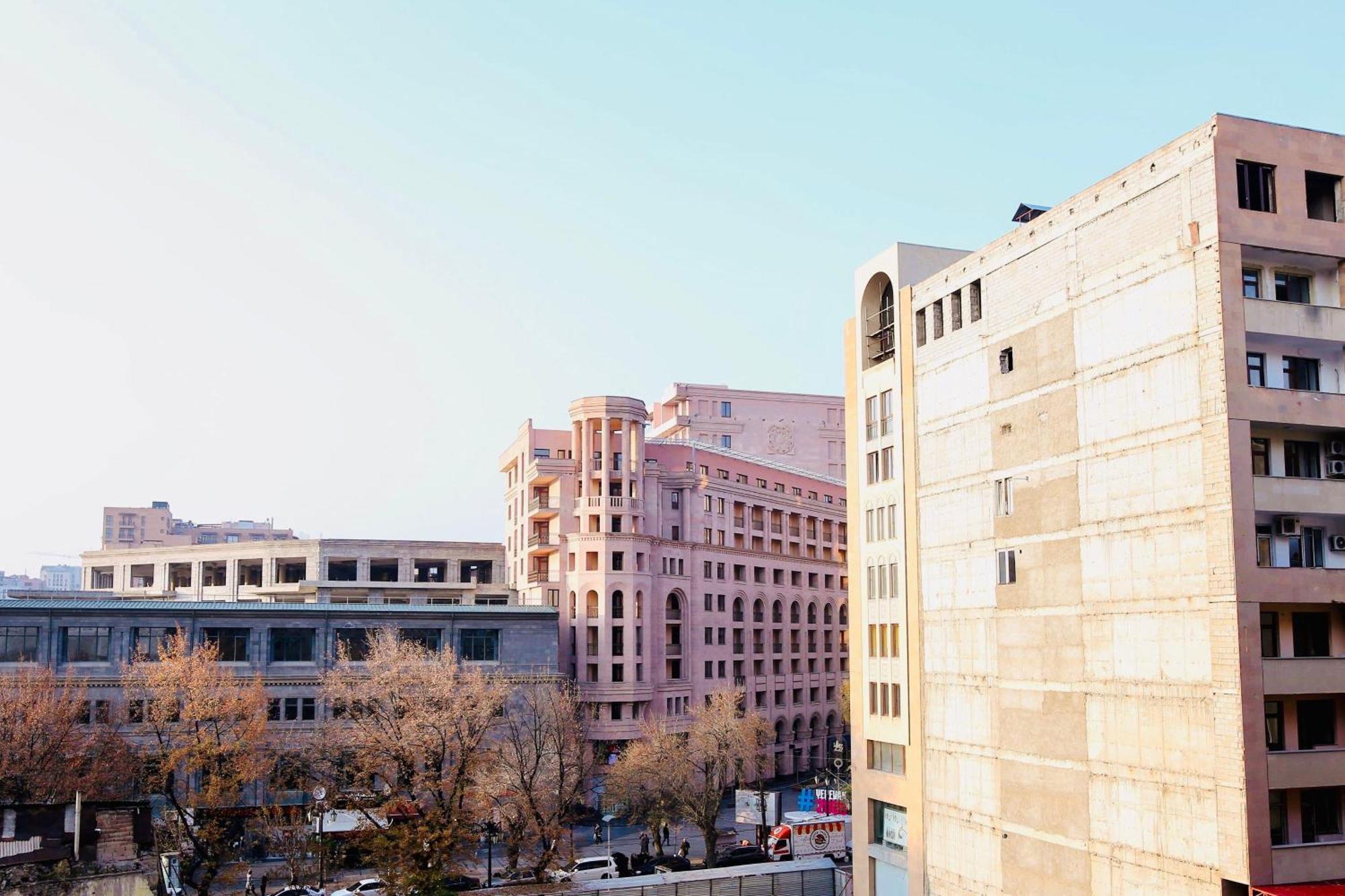 2 Bedrooms 2 Bathrooms Large And Lux Apartment Best Location Yerevan Exterior photo